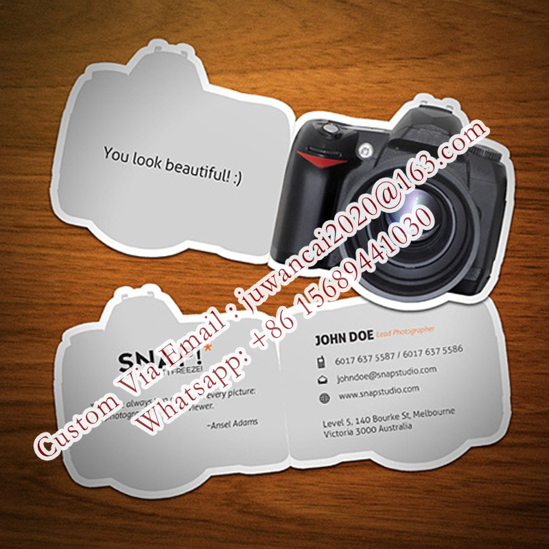 Commercial Flyer Printing - تصميم وطباعة بطاقات عمل مطوية حسب